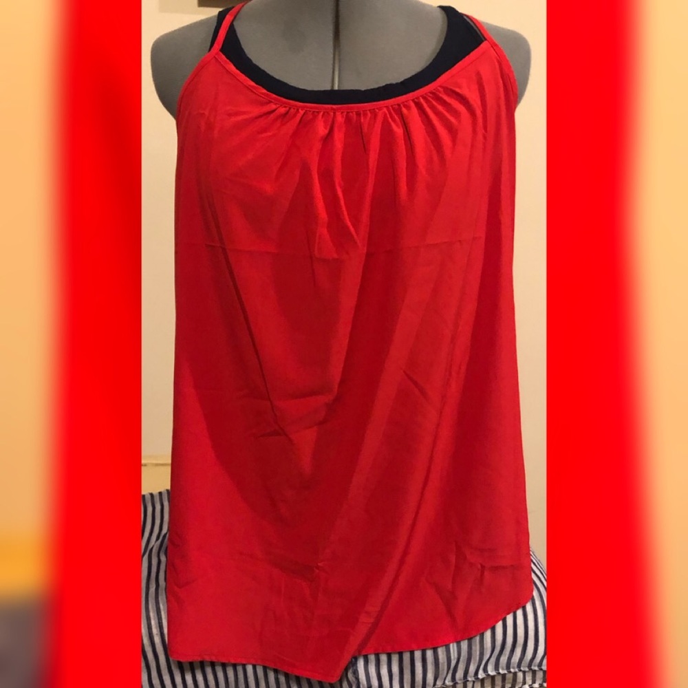 🌈NWT Time & Tru silky cami